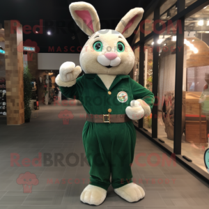 Forest Green Rabbit maskot...