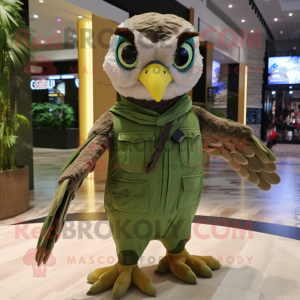 Olive Falcon maskot kostume...