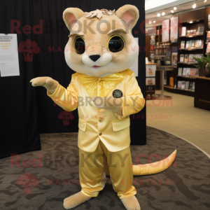 Gold Flying Squirrel maskot...