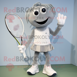 Sølv tennisketcher maskot...
