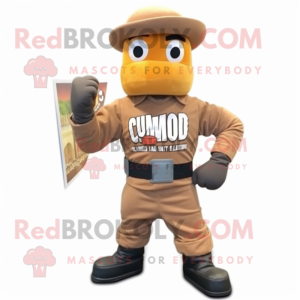 Fantasia de mascote Rust Para Commando vestida com calça chino e cintos - Mascotes do Para Commando - RedBrokoly.com