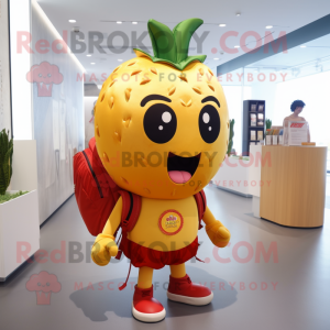 Gold Strawberry maskot...