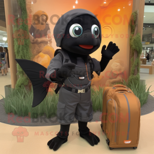 Black Goldfish maskot...