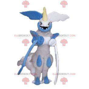 Mascotte drago grigio blu e bianco che sembra feroce -