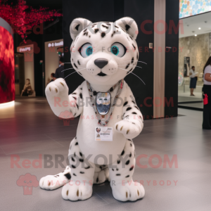 White Leopard mascotte...