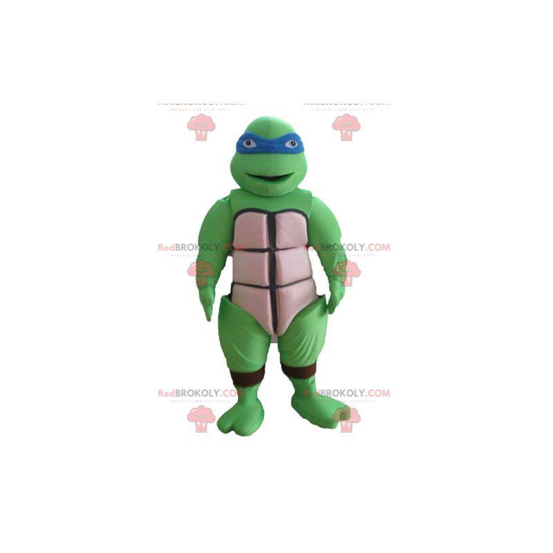 Mascotte de Léonardo célèbre tortue ninja au bandeau bleu -