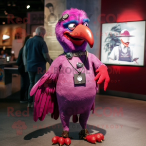 Magenta Crow mascotte...