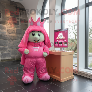 Pink Irish Castle maskot...