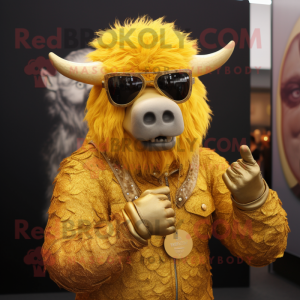 Gold Yak maskot...