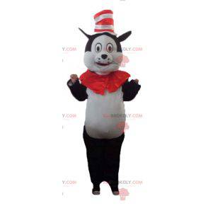Großes Schwarzweiss-Katzenmaskottchen mit einem Hut -
