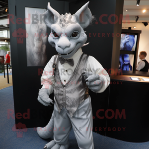 Silver Gargoyle maskot...