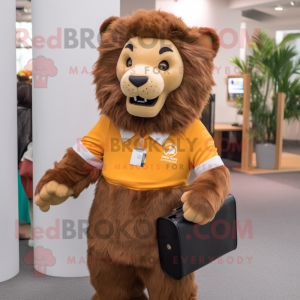 Brun Tamer Lion maskot...