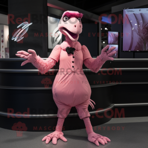 Rosa Velociraptor maskot...