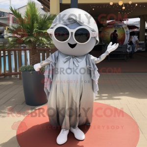 Personaje de traje de...