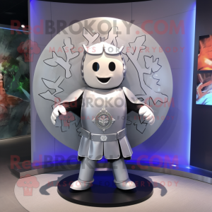 Silver Celtic Shield maskot...