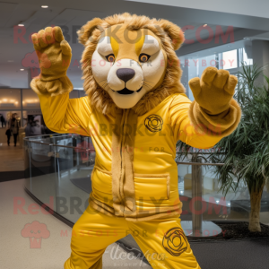Guld Tamer Lion maskot...
