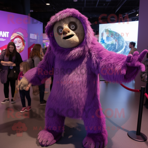 Purple Giant Sloth mascotte...