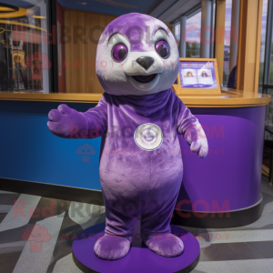Purple Seal Maskottchen...