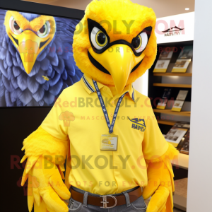 Lemon Yellow Hawk maskot...