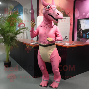 Pink Parasaurolophus maskot...