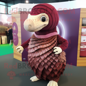 Maroon Pangolin mascotte...