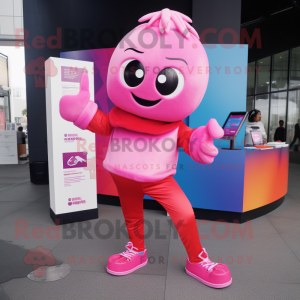 Pink Momentum maskot...