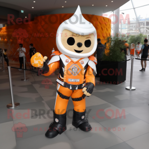 Orange glassstrut maskot...