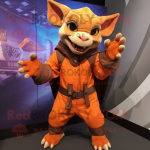 Personaggio del costume della mascotte Gargoyle arancione vestito con giacca e guanti