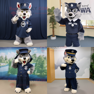 Navy zeggen wolf mascotte kostuum personage gekleed met plooirok en petten