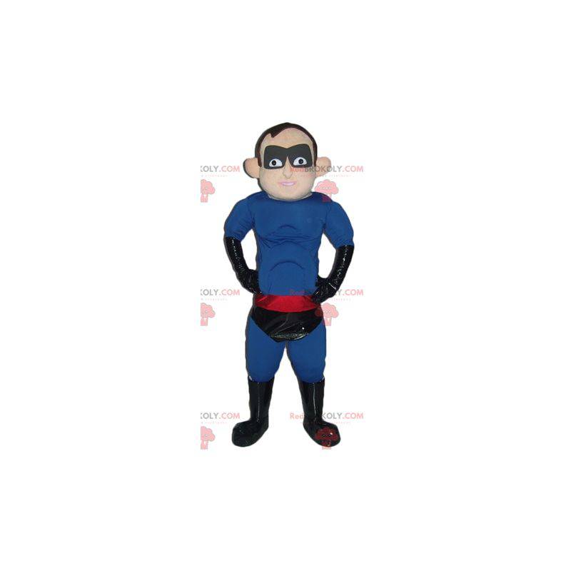 Superheld mascotte in zwarte en rode blauwe outfit -