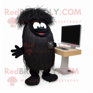 Czarny komputerowy kostium...