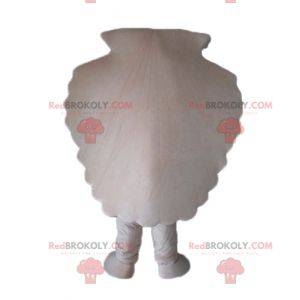 Mascot giant white scallop shell - Redbrokoly.com