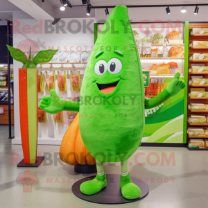 Lime Green Carrot mascotte...