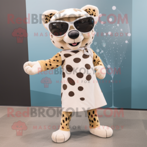 Brauner Jaguar Maskottchen...