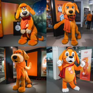 Orange Dog maskot kostym...
