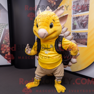 Gul bæltedyr maskot kostume...