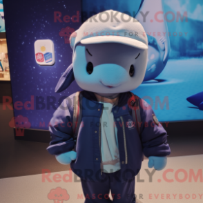Figura de máscara de narhval usada com jaqueta bomber e chapéu - Mascotes narval - REBROKO_207186 - RedBrokoly.com