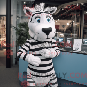 Qual máscara de zebra tem...