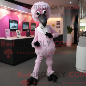 Rosa strutsmaskotkostyme...