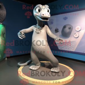 Sølv Anaconda maskot...