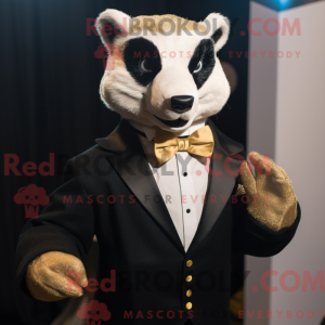 Gold Badger maskot kostume...