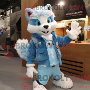 Sky Blue Fox mascotte...