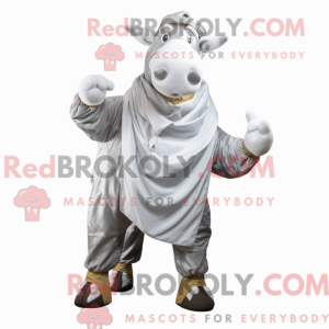 Fantasia de mascote de vaca Hereford prateada com calça cargo e cachecóis - Mascotes Vaca Hereford - RedBrokoly.com