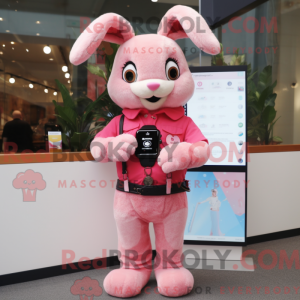 Pink Wild Rabbit maskot...