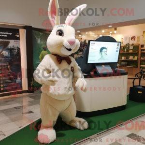 Krémový kostým maskota...