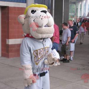 Mascotte de chien de bulldog beige en tenue de sport -