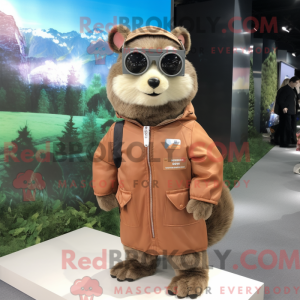 Brun Flying Squirrel maskot...