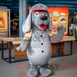 Maskotka Grey Hot Dogs to...
