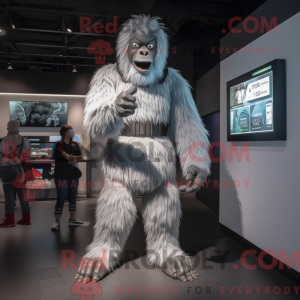 Sølv Sasquatch maskot...