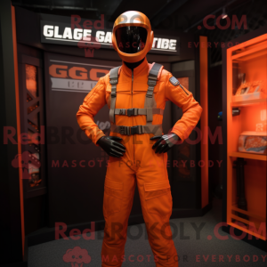 Postava maskota Orange Gi...